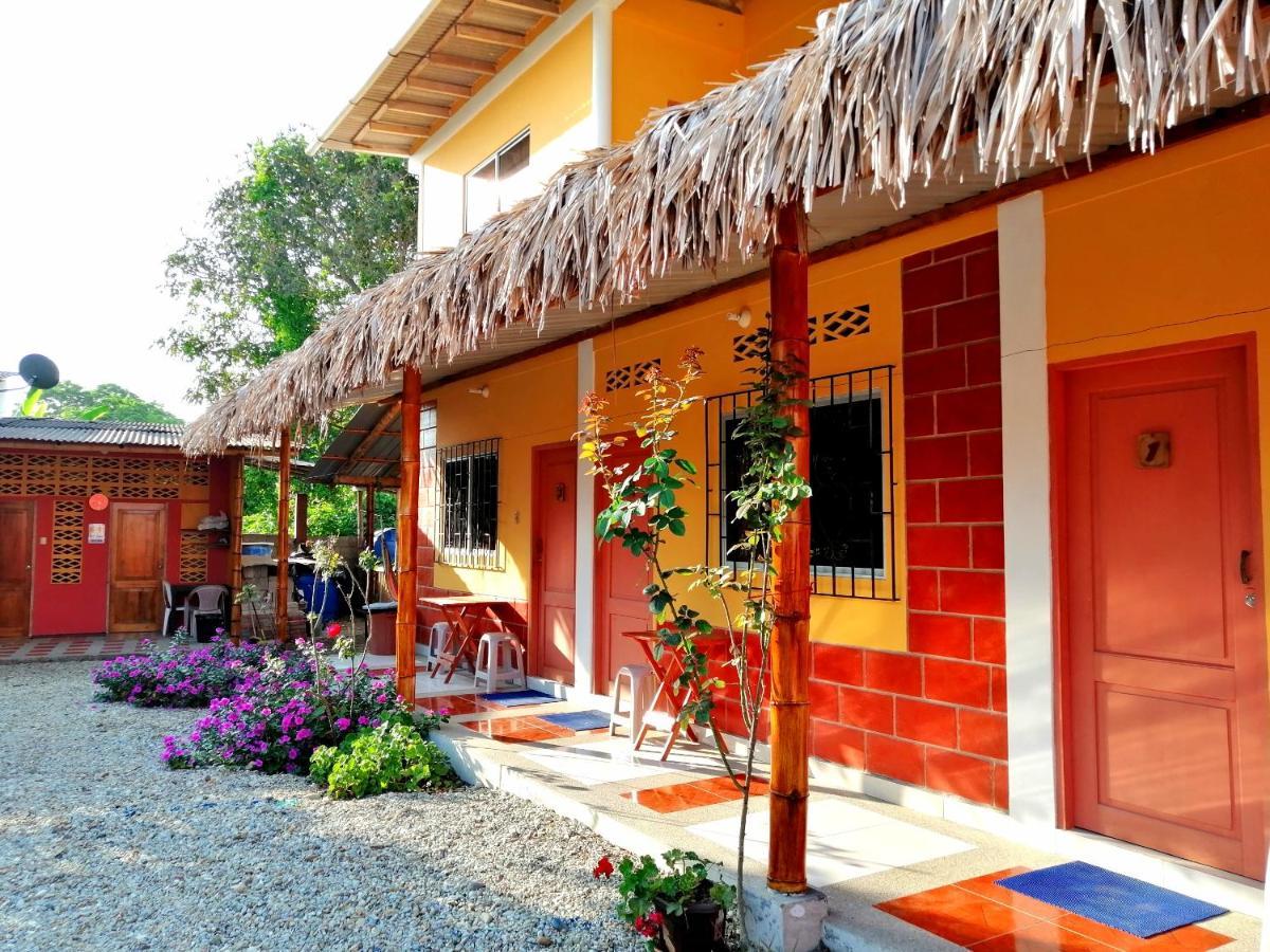 Hotel La Casa De Lili Olón Exterior foto